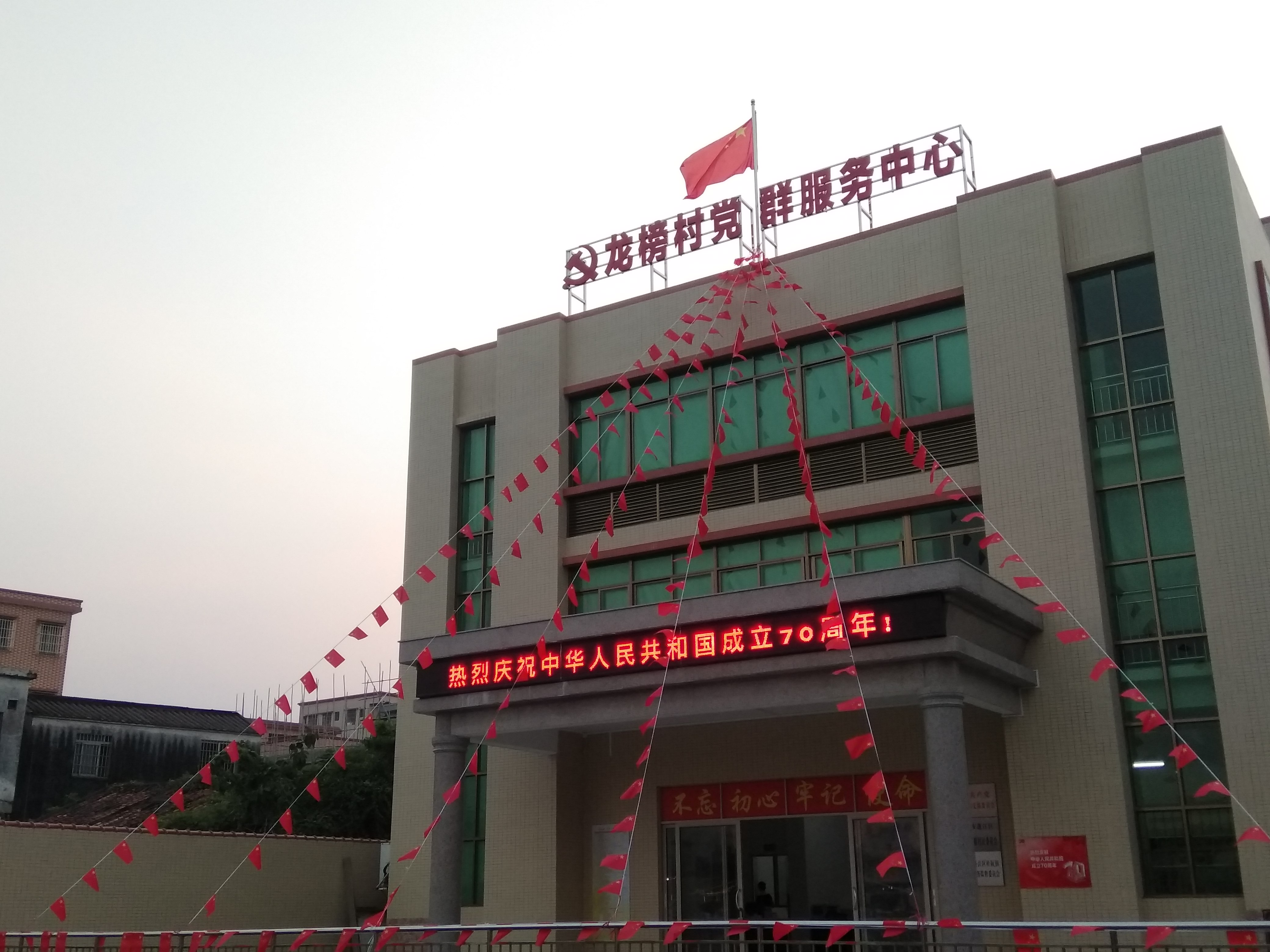 97451c03a88f6a688185a26d1f04382.jpg 97451c03a88f6a688185a26d1f04382.jpg