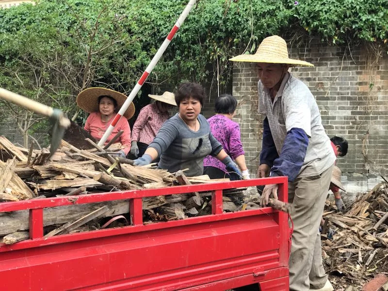 2.webp.jpg 2.webp.jpg