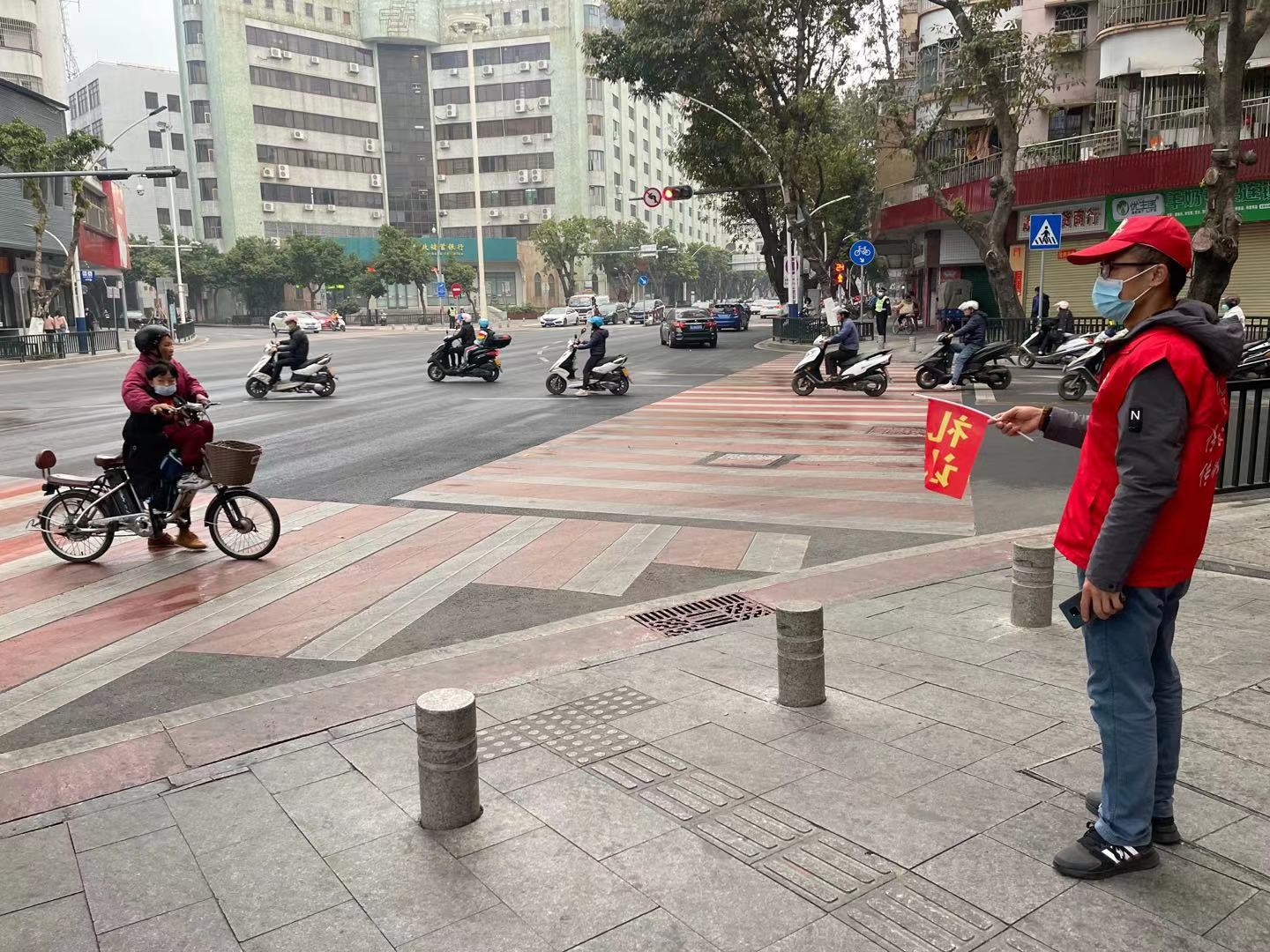 简报3.png