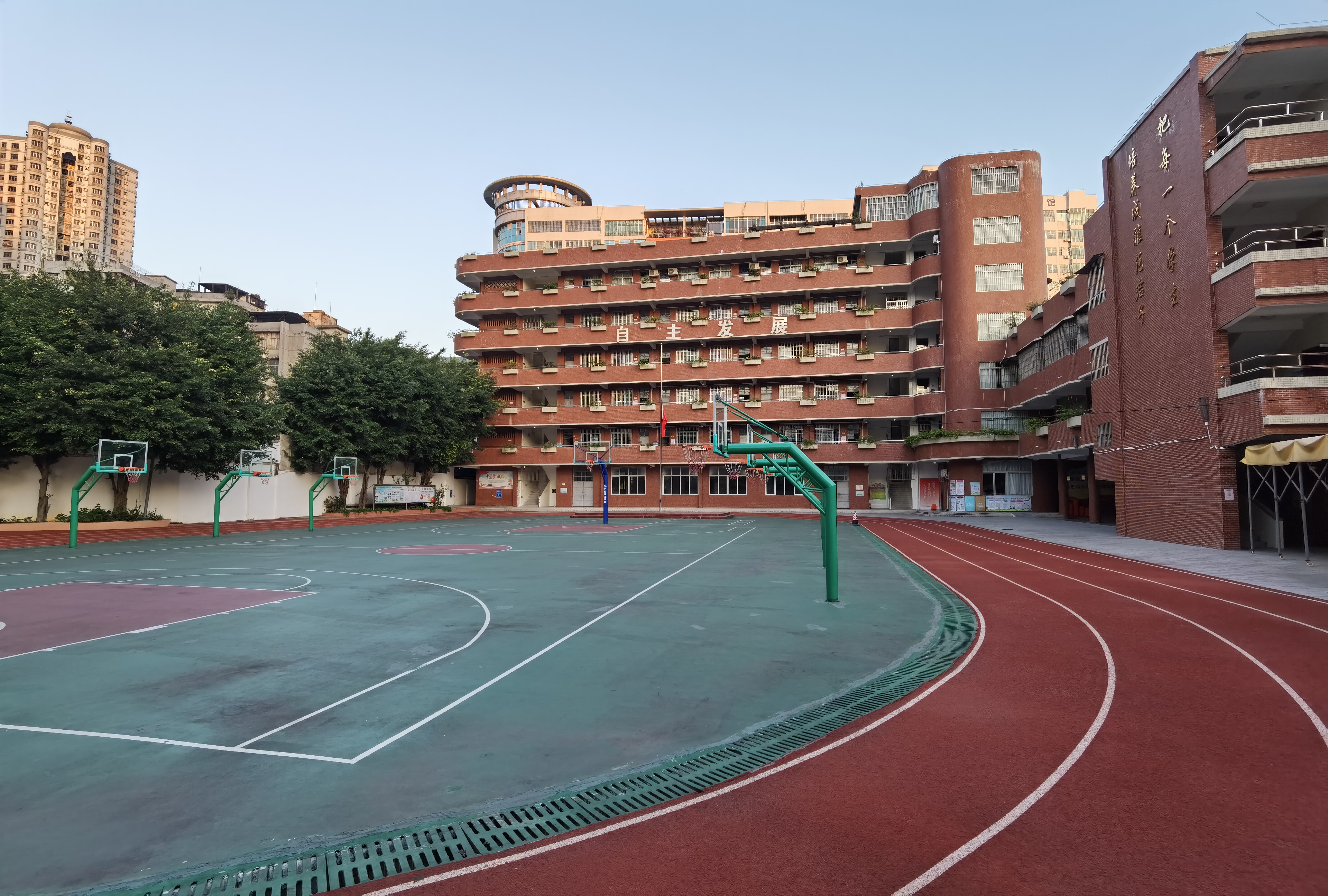 紫茶路校区.jpg