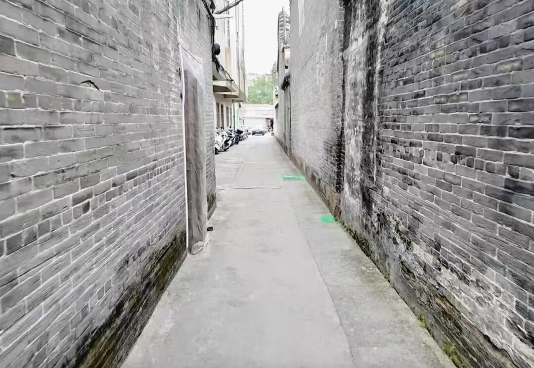3242e70e20fe41343cb30548a0d38963.jpg