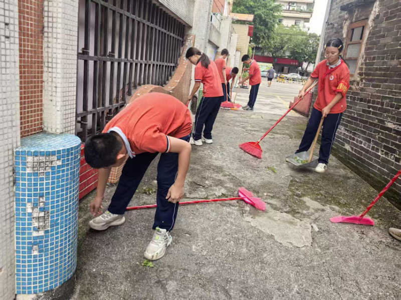 发展小学.jpeg