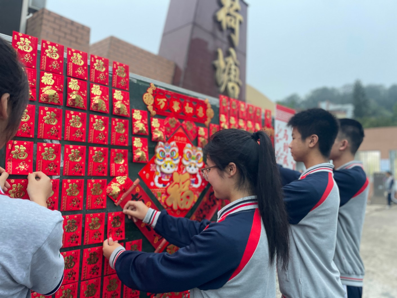 荷中.jpg