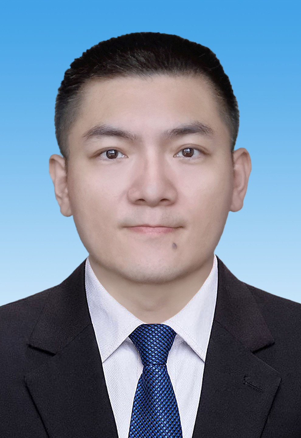 徐辉.jpg